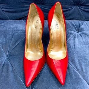 Guess Carrie Red Sz. 9